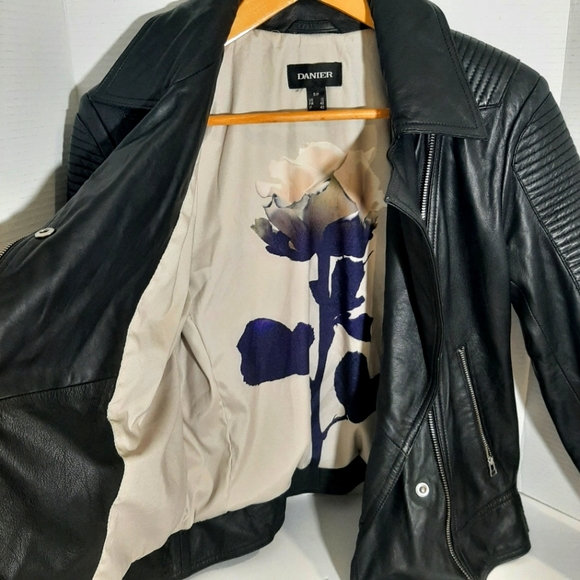 HOT TREND!! Barely worn DANIER BIKER/MILITARY LEATHER JACKET Black Size S - Picture 6 of 16
